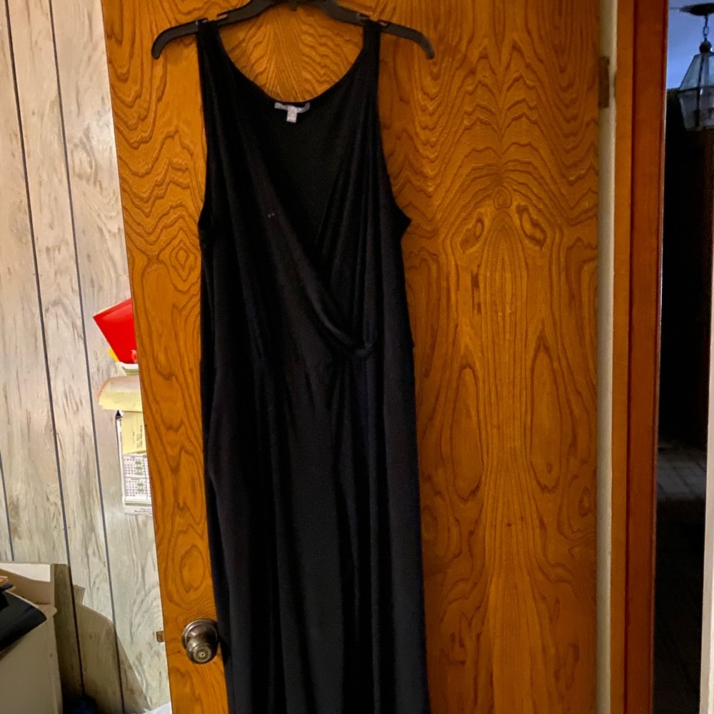 Macy’s jumpsuit. Worn one or 2 times. Excellent condition. Smoke-free home.